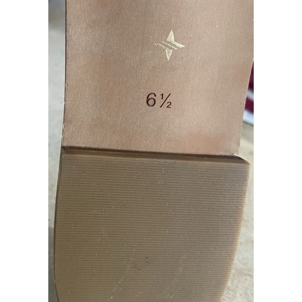 New‎ Tuckernuck Muse Cognac White Leather Slide Flat Sandals Size 6.5, $165